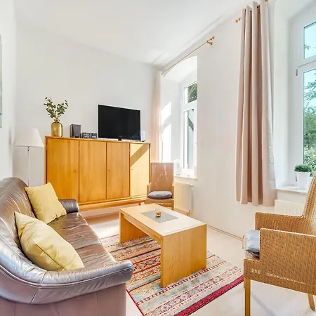 וילה Mit Grosser Gemeinschaftsterrasse, Cleaning Included