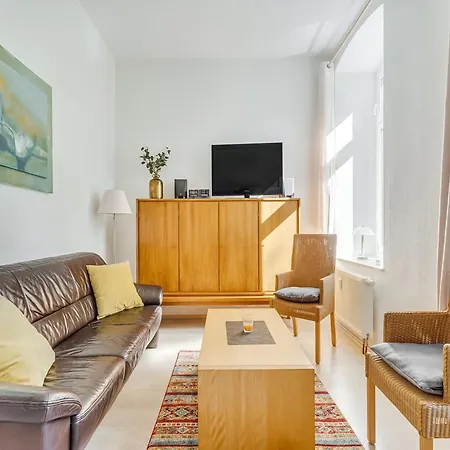 Mit Grosser Gemeinschaftsterrasse, Cleaning Included וילה