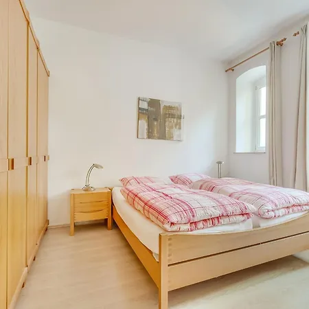 Mit Grosser Gemeinschaftsterrasse, Cleaning Included וילה